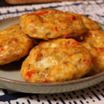 Тёплый бананово‑овсяный пирог